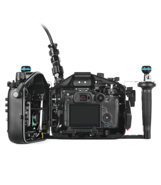 Nauticam NA-R7 Housing 17338